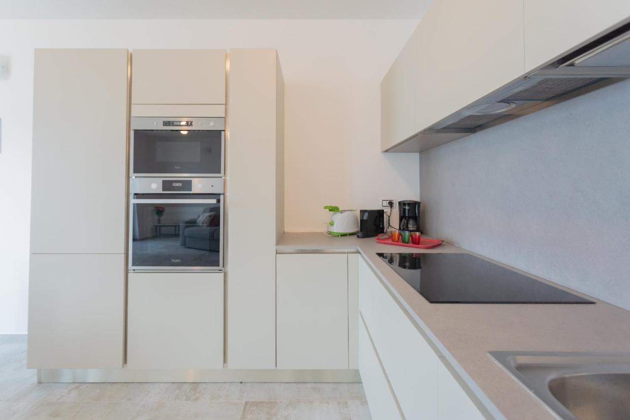 Dream Lake Apartments Lake View - Private Beach By Rent All Como ليتْسّينو المظهر الخارجي الصورة